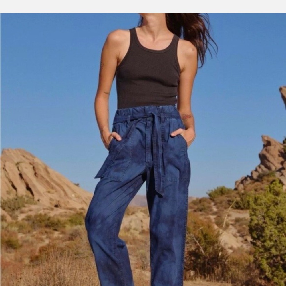 AMO Paperbag Waist Tie Dye Denim